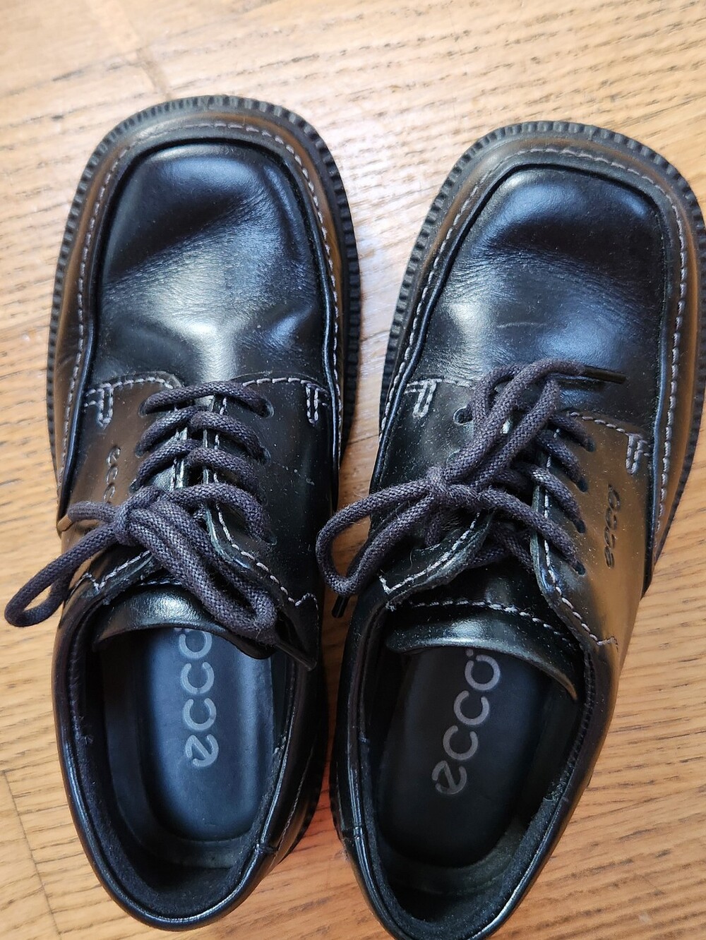Ecco Kids Black Leather Lace-Up Oxfords